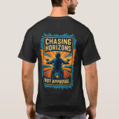 地平線を追い求めるバイカーTシャツ Tシャツ (裏面)