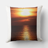 地方町、巡礼記念碑、レースポイントサンセット クッション (裏面)