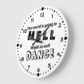 地獄おもしろいの踊りに行くダンサーへの贈り物 ラージ壁時計 (傾斜)