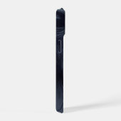地獄のような風景の中の黒い幽霊 – ハロウィーン iPhone 15ケース (右側面)