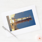 地球が揺れる サターンVが空に向かって燃え上がる月へ 長方形シール (封筒)