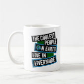 地球で最もクールな人々はリバモアに住んでいる コーヒーマグカップ (左)