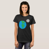 地球と月のTシャツ Tシャツ (正面フル)