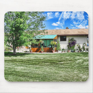 地球にだれがありますか。 マウスパッド