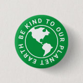 地球に優しく、気候変動は緑 缶バッジ (正面)