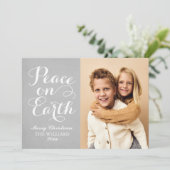 地球に平和 美しいスクリプト グレー フォト シーズンカード (スタンド正面)