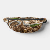 地球のエメラルドトカゲ・サラマンダー ファニーパック (レイダウン)