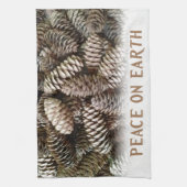 地球のクラシックな休日のマツ円錐形の平和 キッチンタオル (縦)