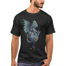地球のドラゴンのTシャツ