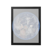 地球の上の東半球。 ノートパッド (回転)