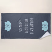 地球の上空の青空と蓮の花 ビーチタオル (正面)