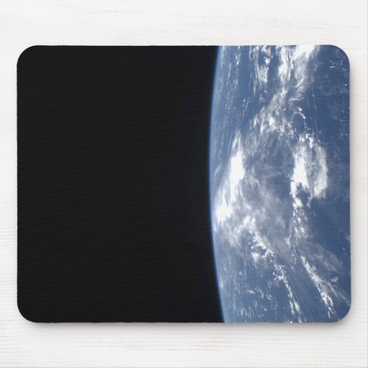 地球の地平線と宇宙2 マウスパッド (正面)