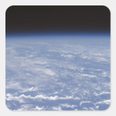 地球の大気の斜め水平線表示 スクエアシール (正面)