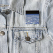 地球の大気の斜め水平線表示 缶バッジ (インサイチュ)