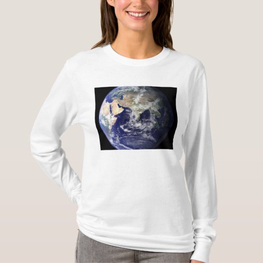 地球の宇宙からの眺め Tシャツ (正面)