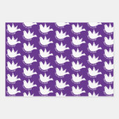 地球の平和の白い鳩の紫のクリスマス ラッピングペーパーシート (正面)