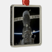 地球の手足がソユーズ宇宙船と交差する メタルオーナメント (右)