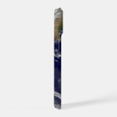 地球の日における南北アメリカ iPhone 15ケース (右側面)