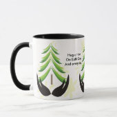 地球の日のマグカップで木をハグ マグカップ (左)