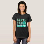 地球の日の毎日の救自然保存環境 Tシャツ (正面フル)