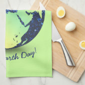 地球の日をパーソナライズする青い輝き地球 キッチンタオル (四つ折り)