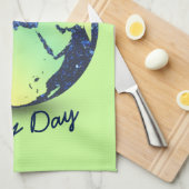 地球の日をパーソナライズする青い輝き地球 キッチンタオル (四つ折り)