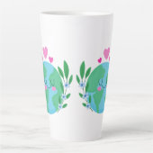 地球の日を愛する地球の笑顔 カフェラテマグ (正面)