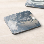 地球の水に輝く。 コースター (左側)