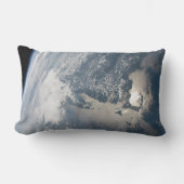 地球の水に輝く。 ランバークッション (正面)