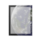 地球の熱帯嵐。 ノートパッド (回転)