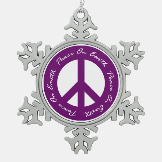 地球の紫色の休日のピースサインの平和 スノーフレークピューターオーナメント (正面)