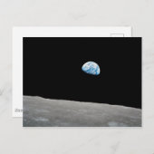 地球は月面地平線の上に上昇する。 ポストカード (正面/裏面)