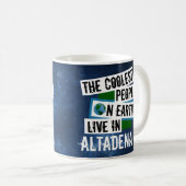 地球クールの人々はアルタデナに住んでいる コーヒーマグカップ (正面右)