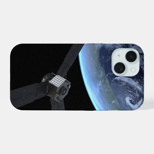 地球スイングバイ中のジュノー探査機 iPhone 15ケース (裏面横)