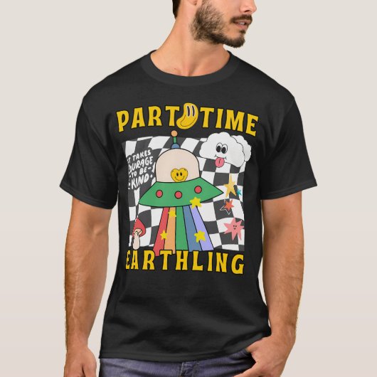 地球人だけど兼業エイリアン Tシャツ (正面)