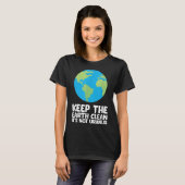地球保は天王星を除く Tシャツ (正面フル)