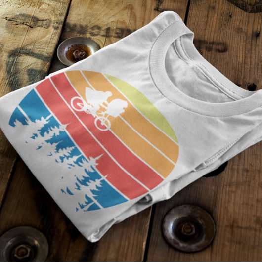 地球外のE.T Tシャツ