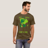 地球救が木の環境の世界を植える Tシャツ (正面フル)
