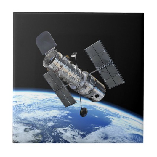 地球軌道上のハッブル宇宙望遠鏡 NASA写真 タイル (正面)