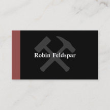 地質学者が岩ハンマーのシールドを越えた