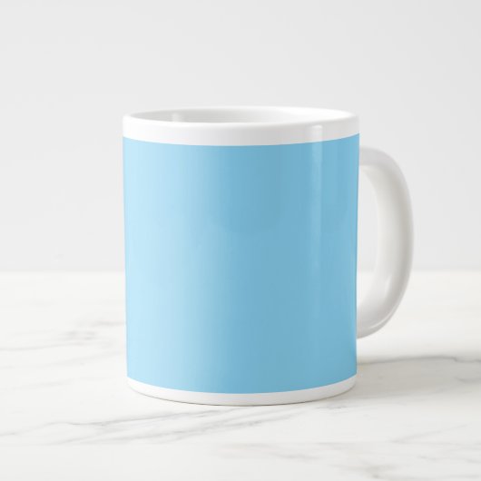 均一な薄青色の背景 ジャンボコーヒーマグカップ (正面右)
