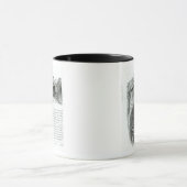 坑道の上で傷つけられている男の子および女の子 マグカップ (中央)