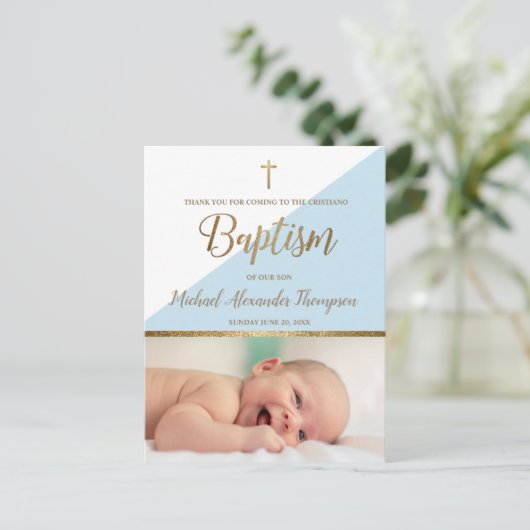 垂直のバック 赤ちゃん男の子の写真 クリスティアーノ 洗礼 ポストカード (スタンド正面)