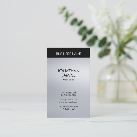 垂直エレガントシルバールックプロフェッショナルモダン 名刺 (スタンド正面)