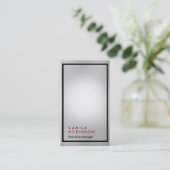 垂直グレーのプロフェッショナルモダンプレーン・マネージャ 名刺 (スタンド正面)