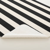 垂直ストライプ白黒ストライプの シェルパブランケット (3/4)