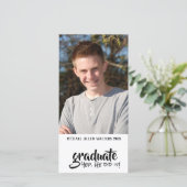 垂直写真のユーモアのある卒業 案内状 (スタンド正面)