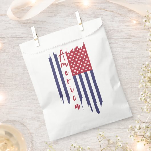 垂直芸術的米国国旗 フェイバーバッグ (クリップ留めされた状態)