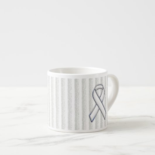 垂直認識度上の白いリボンのストライプ エスプレッソカップ (正面右)