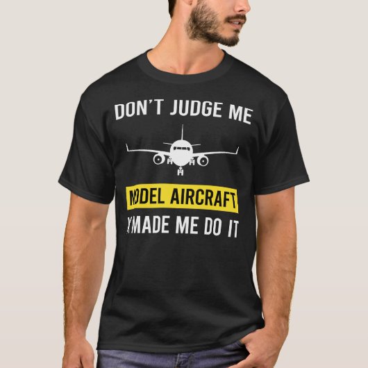 型式航空機を判断しない Tシャツ (正面)